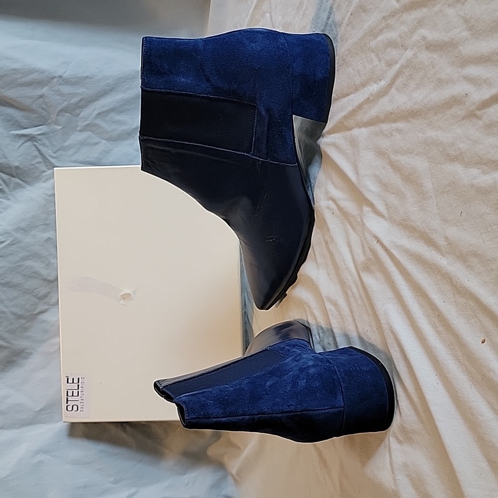 Women's STELE Leather size 42 boots, new with a box, blue color. - Picture 3 of 10